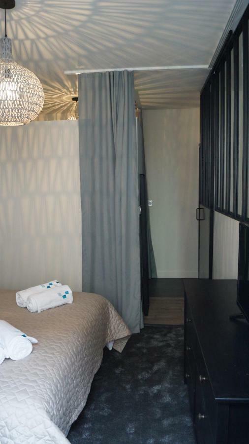 Au Saint Martin Apartment Cholet Exterior photo